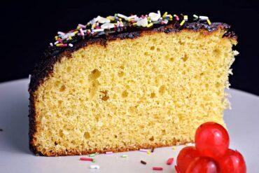 bizcocho de naranja glaseado