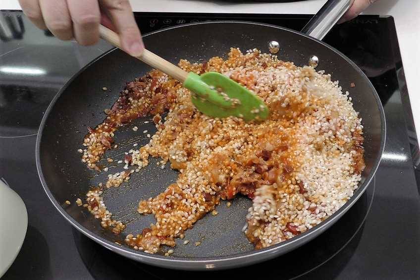 arroz con manitas de cerdo paso 4