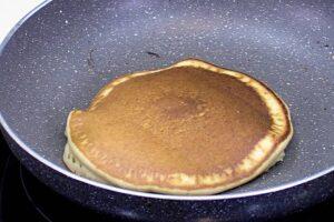 tortitas de platano en mycook paso 3