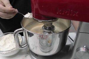 Bizcocho de queso y vainilla paso 3