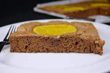 brownie con naranja confitada