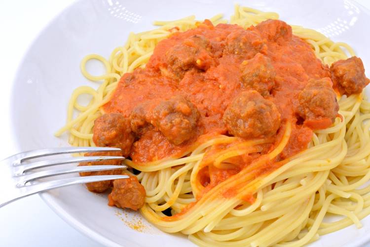 espaguetis con albondigas en la mycook