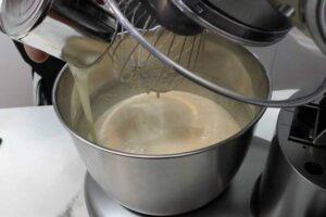 Bizcocho de amaretto paso 2