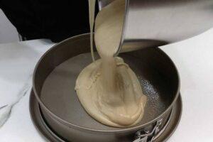 Bizcocho de amaretto paso 3