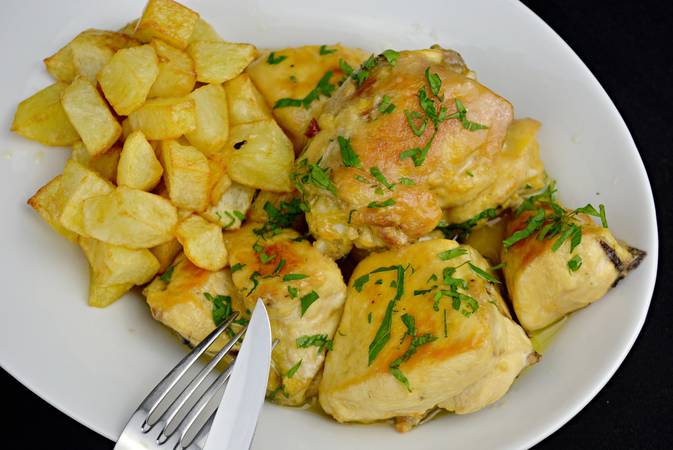 trucos para hacer pollo al ajillo paso final