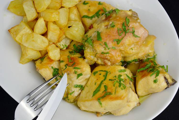 trucos para hacer pollo al ajillo