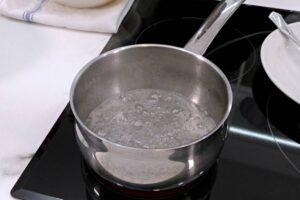 flan de huevo sin horno paso 1