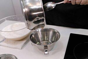 flan de huevo sin horno paso 2