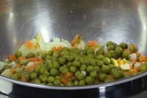 ensaladilla de pollo paso 4