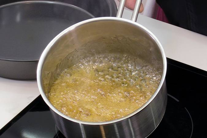 bizcocho de plátano caramelizado paso 1