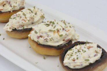 champiñones rellenos de queso