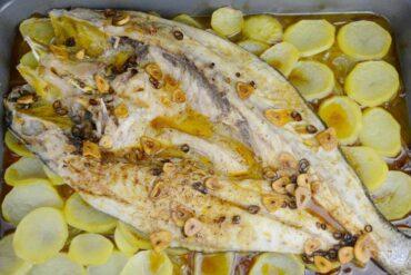 corvina al horno con patatas