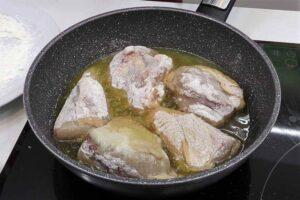 Pollo con sepia y langostinos paso 3