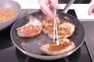 chuletas de cerdo con salsa agridulce paso 2