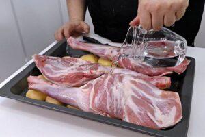paletilla de cordero al horno con patatas 3