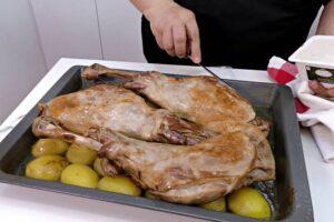 paletilla de cordero al horno con patatas 5