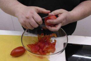 Ensalada con salsa de yogur paso 4