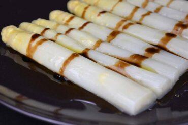 como cocer esparragos blancos
