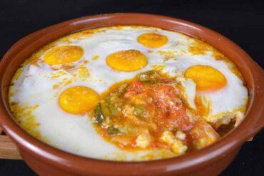 huevos con pisto al horno