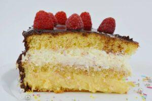 tarta de cumpleaños con chocolate