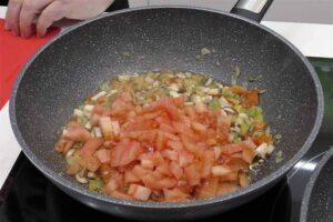 burritos con caparrones de anguiano paso 3