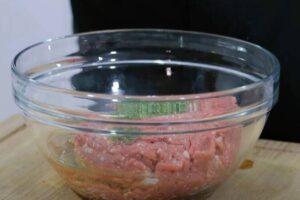 Hamburguesa casera de 300 g paso 1