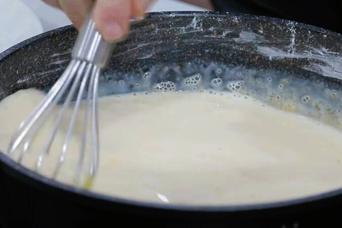 pasteles de crema y merengue paso 4