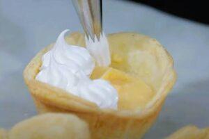 pasteles de crema y merengue paso 6