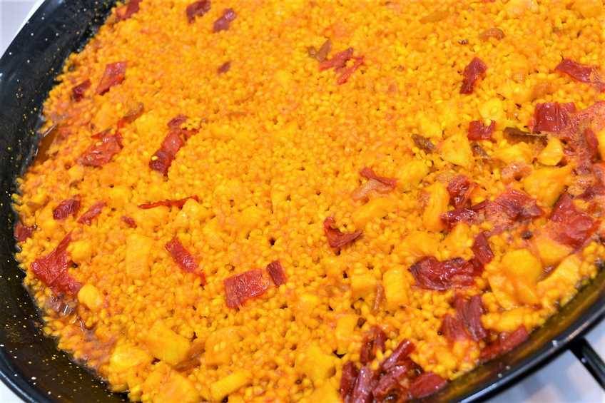 arroz con bacalao a la riojana paso 7