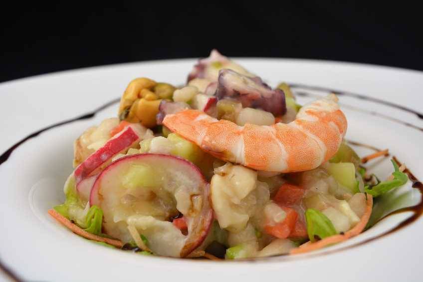 alubias con salpicón de marisco paso 4