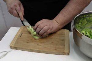 tacos de pollo y ensalada paso 1