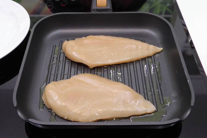 pechugas de pollo rellenas de queso paso 1