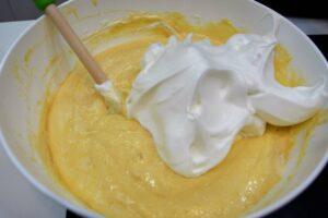 plum cake de yogur paso 4