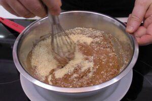 tarta de chocolate con nata paso 3