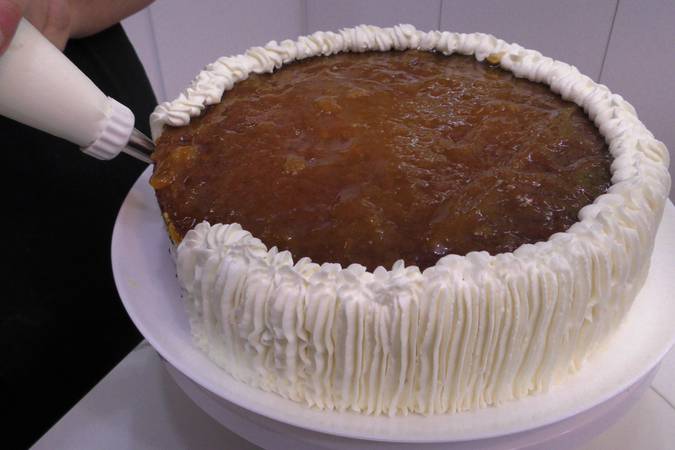tarta de chocolate con nata paso 10
