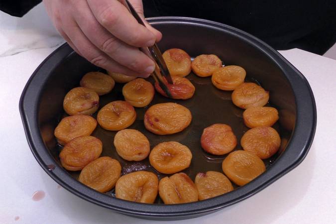 pastel de orejones paso 2