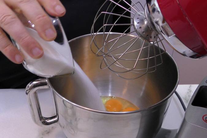 pastel de orejones paso 3