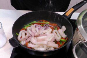 tallarines con calamares paso 2