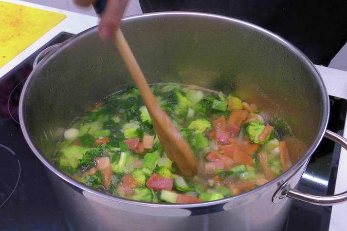 sopa de verduras paso 3