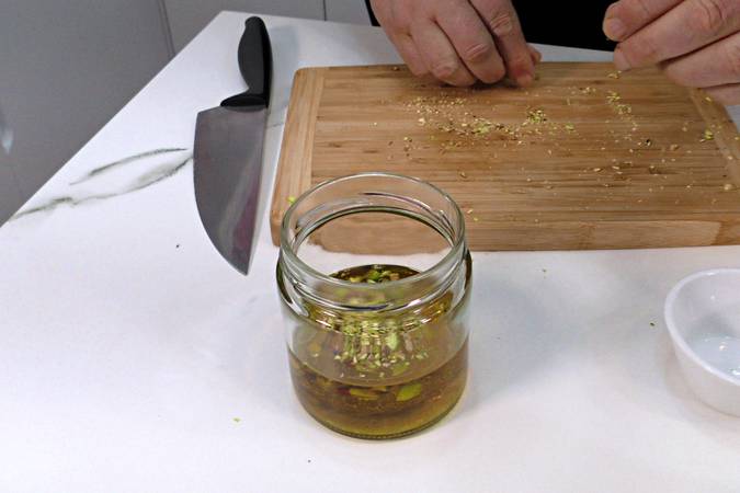 ensalada de pasta y pollo paso 3