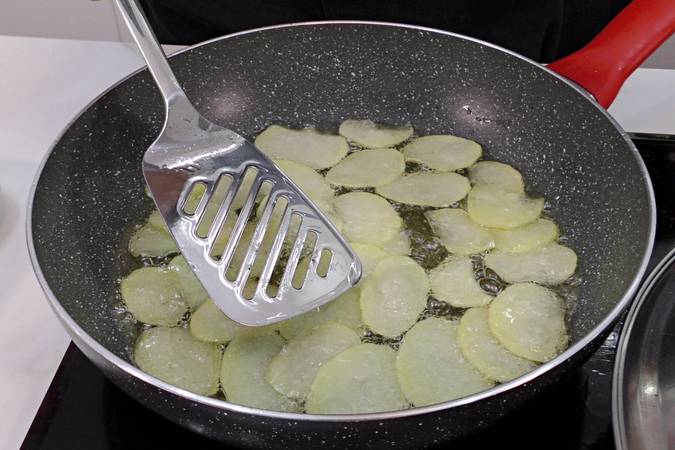 muslos de pollo con salsa de verduras paso 6