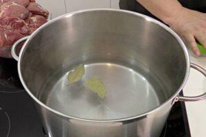 carrilleras con salsa picante paso 2