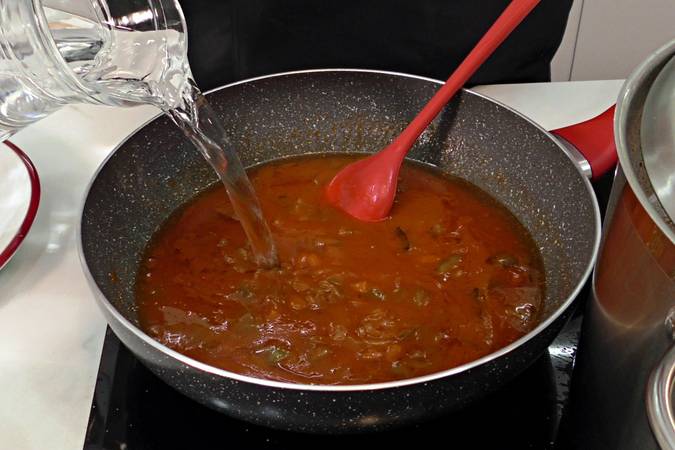 carrilleras con salsa picante paso 5