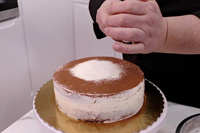 cómo hacer 1 pastel de tiramisú 11