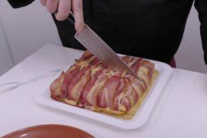 pastel de tortilla con beicon paso 7