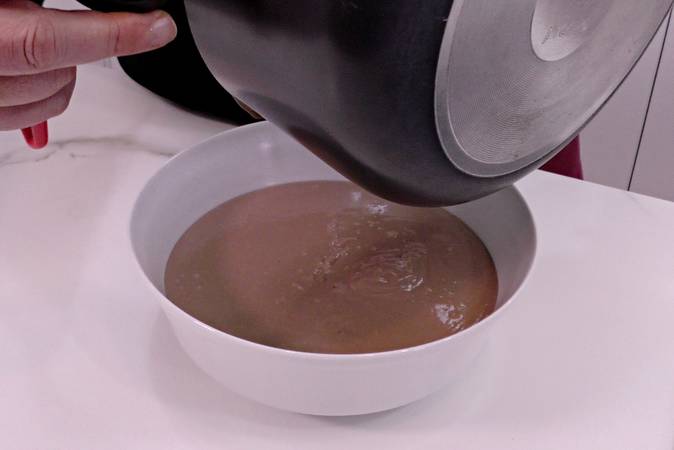 Tarta de melocotón con crema paso 2