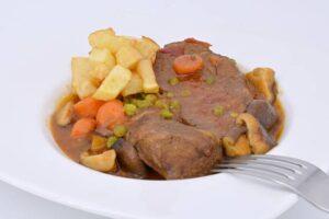 estofado de ternera a la cerveza paso final