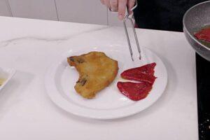 chuletas de cerdo a la milanesa paso 5