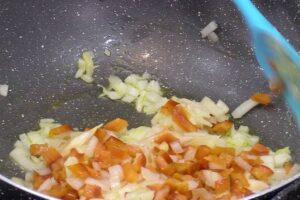 pollo en salsa con patatas paso 2