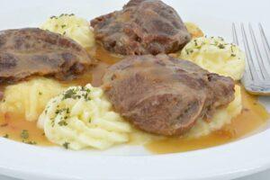 carrilleras de cerdo guisadas paso final